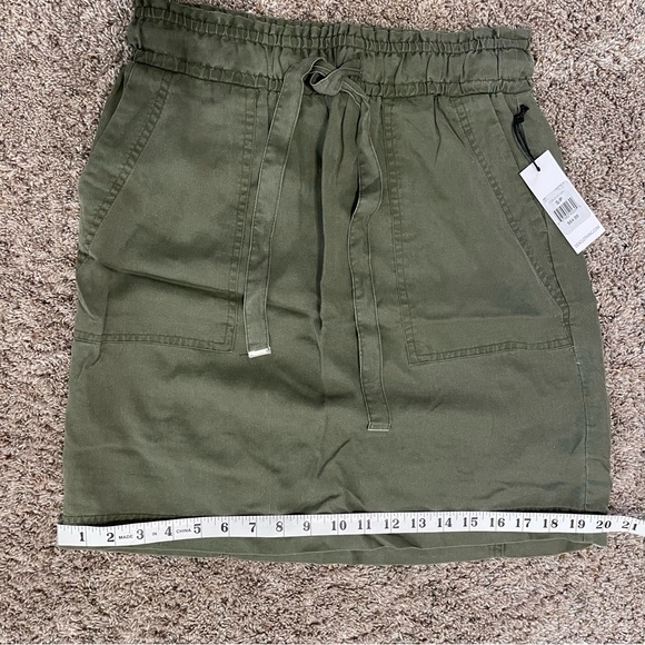 NWT Dex Olive Green Wash Lightweight Mini Skirt Size Small - Picture 5 of 8
